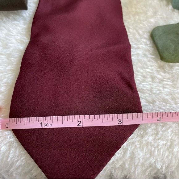 Pancaldi Dark Red Paisley Silk Tie - Picture 12 of 12